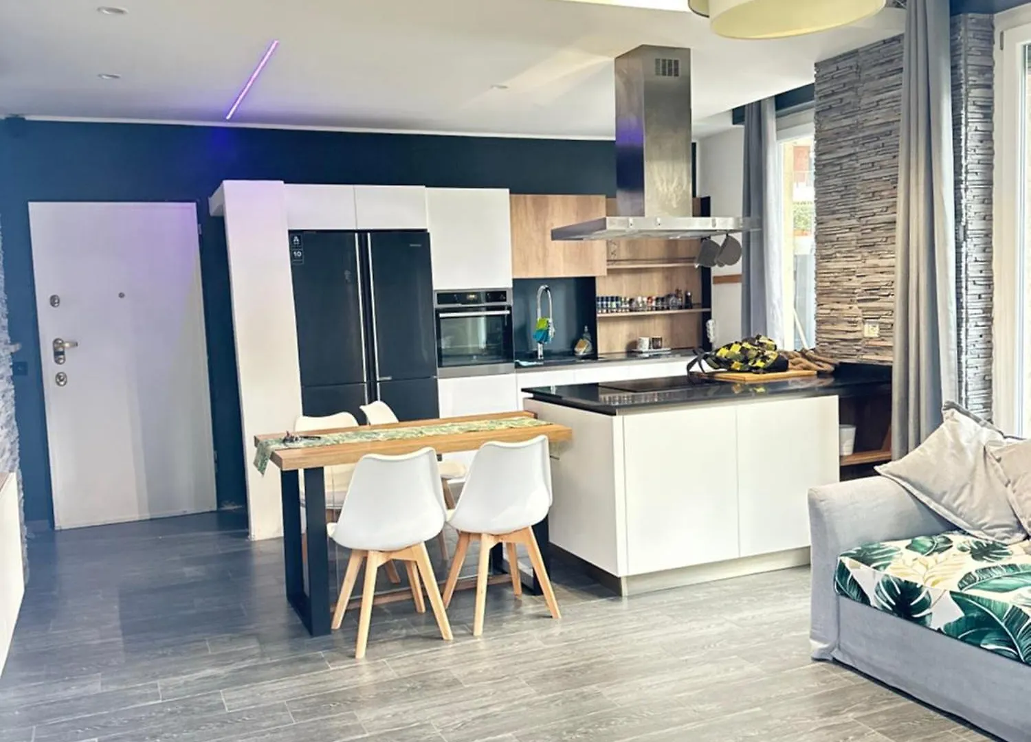Green House Como Apartment